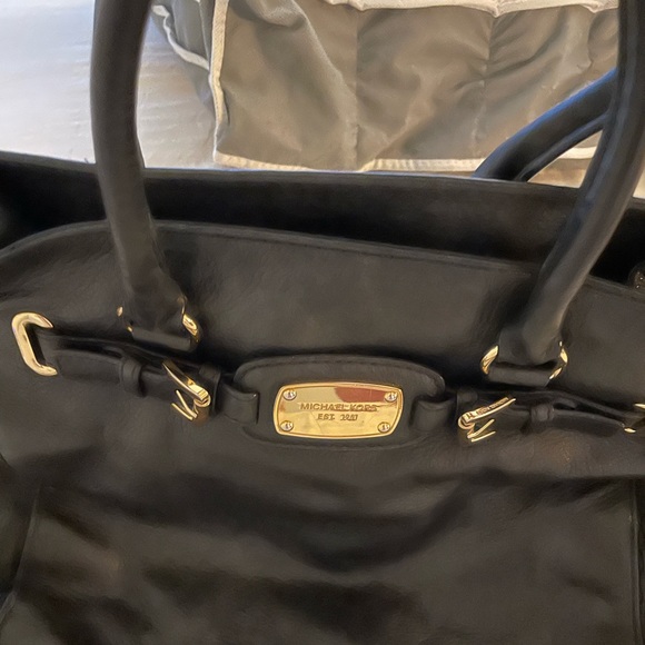 Michael kors Black bag, very good condition, original price $398. - Picture 2 of 3